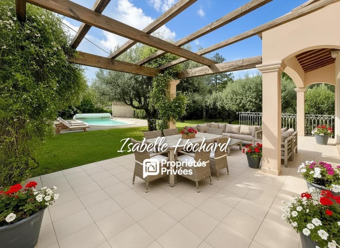 Maison à vendre, 167m², Cuers