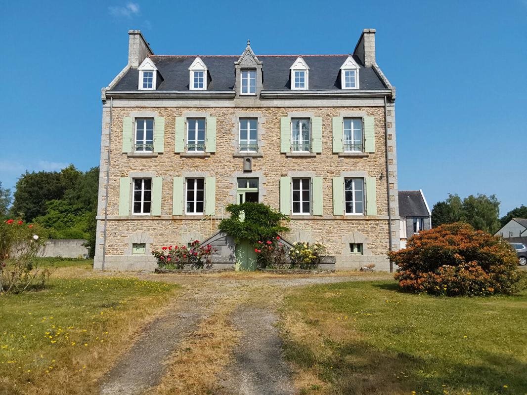 Maison à vendre, 416m², Maël-Carhaix
