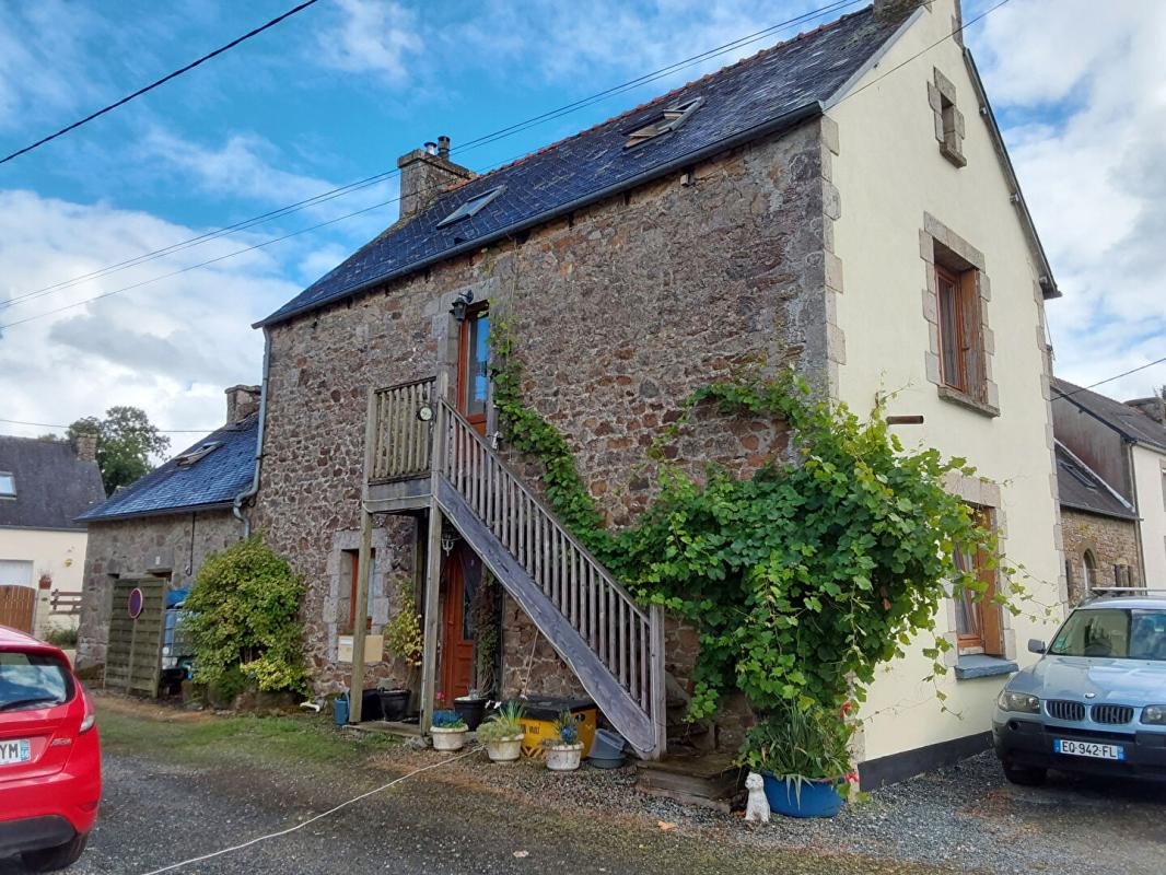Maison à vendre, 142m², Rostrenen