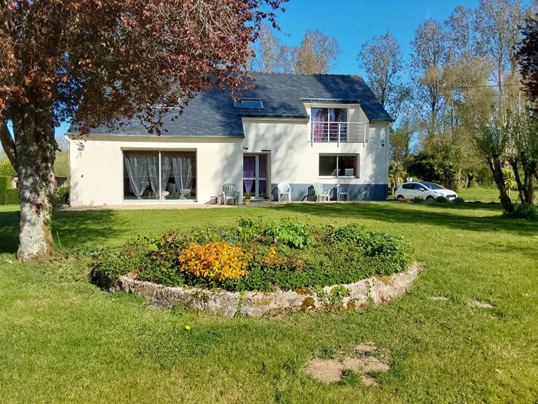 Maison à vendre, 167m², Spézet