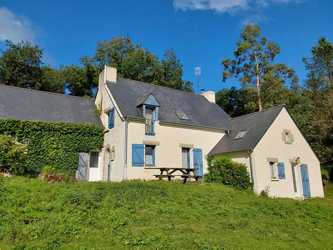Maison à vendre, 176m², Lanrivain