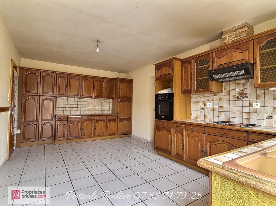 Maison à vendre, 90m², Vernoil-le-Fourrier