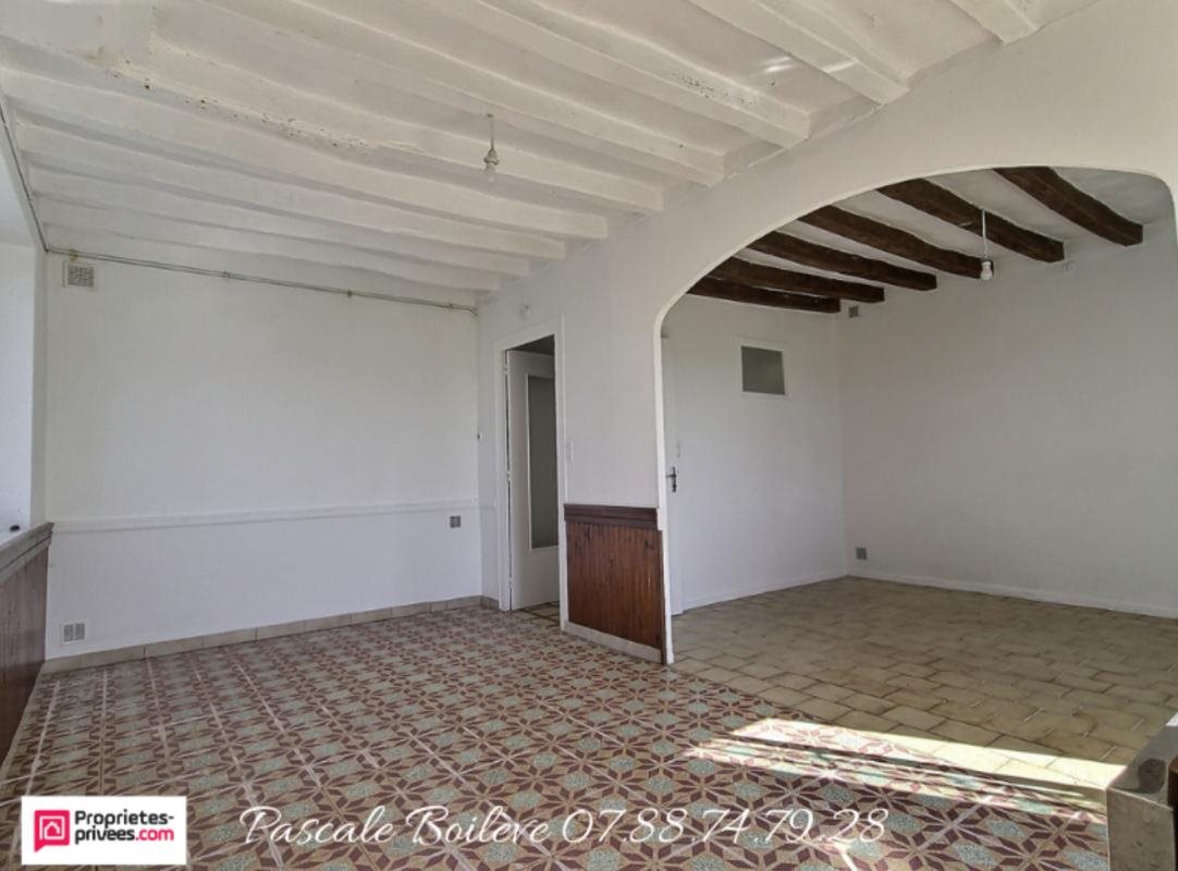 Maison à vendre, 74m², Vernoil-le-Fourrier