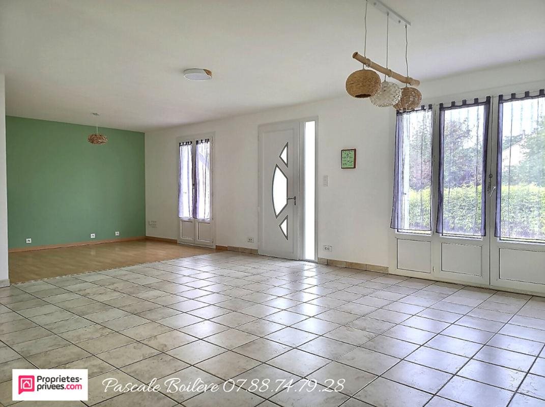 Maison à vendre, 113m², Vernantes
