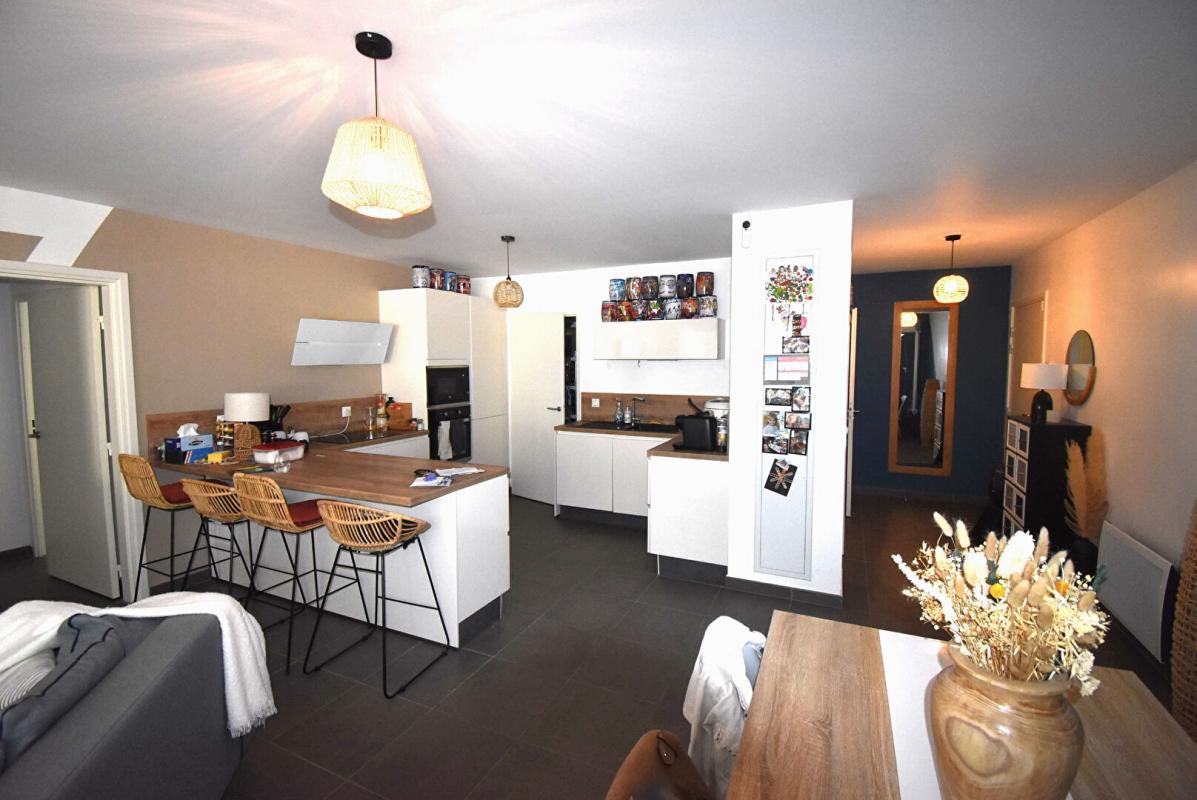 Appartement à vendre, 70m², Nîmes