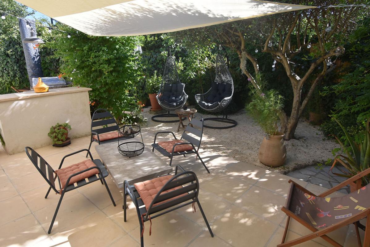 Maison à vendre, 235m², Saint-Etienne-du-Grès