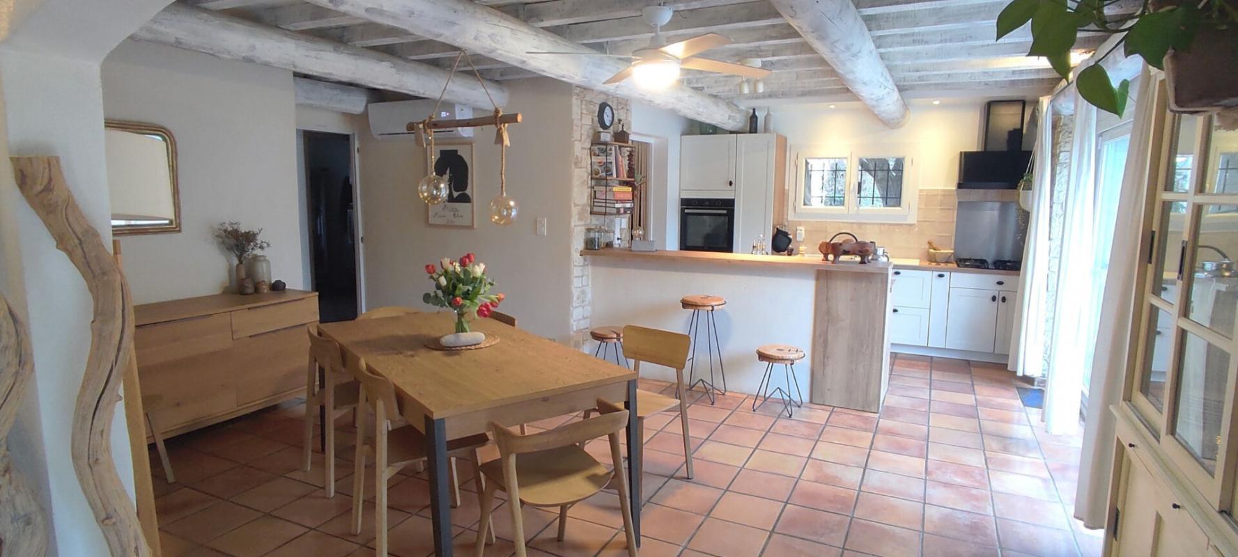 Maison à vendre, 235m², Saint-Etienne-du-Grès