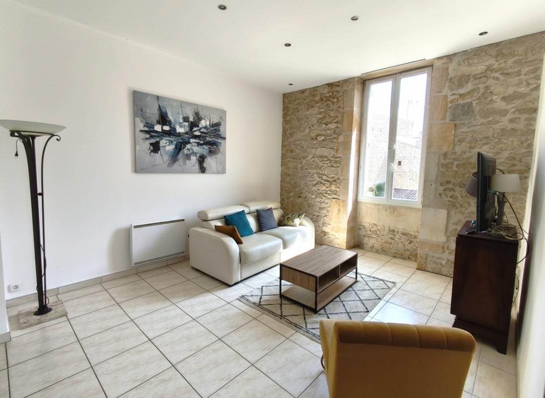 Appartement à louer, 47m², Nîmes