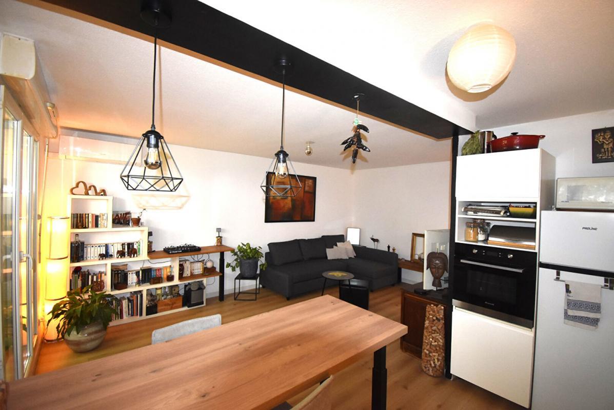 Appartement à vendre, 63m², Nîmes