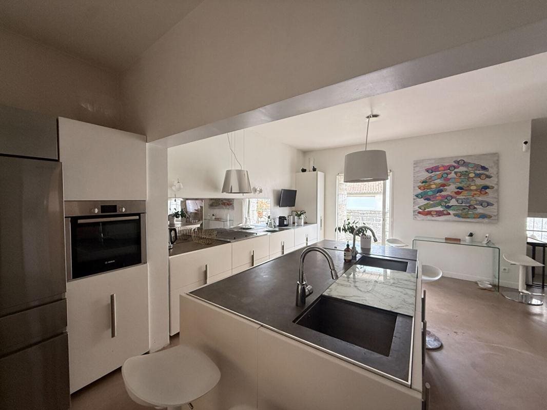 Appartement à vendre, 225m², Angoulême