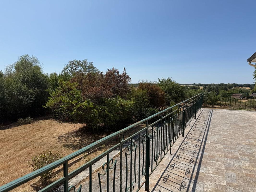 Maison à vendre, 147m², Saint-Léopardin-d'Augy