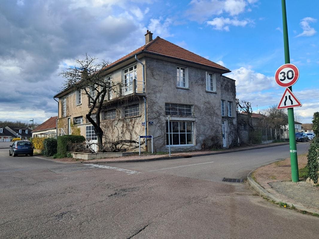 Maison à vendre, 177m², Champforgeuil