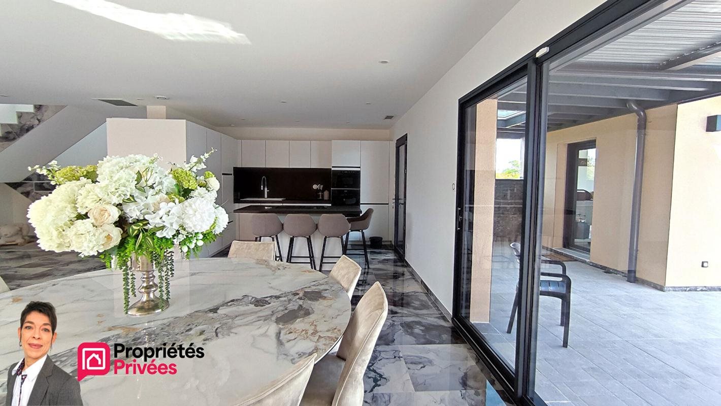 Maison à vendre, 136m², Mably