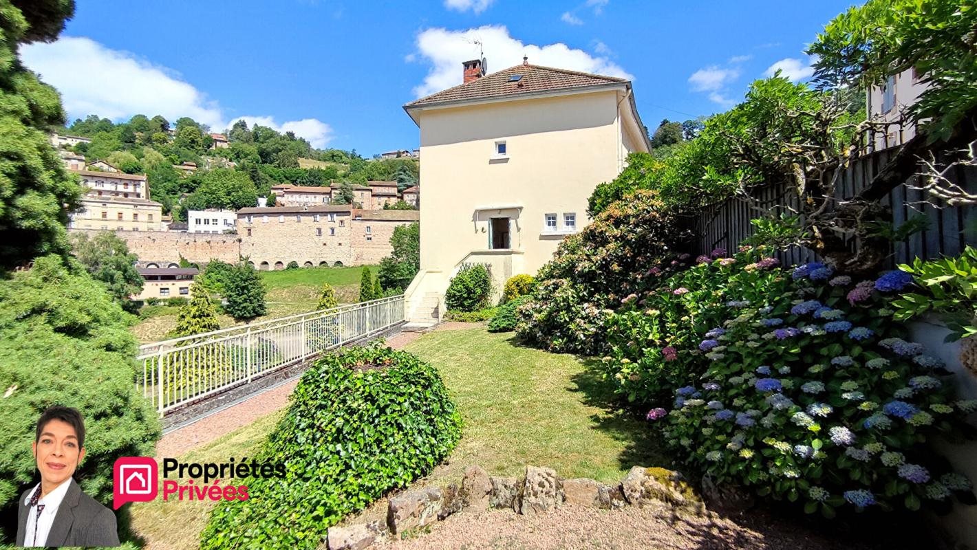 Maison à vendre, 320m², Thizy