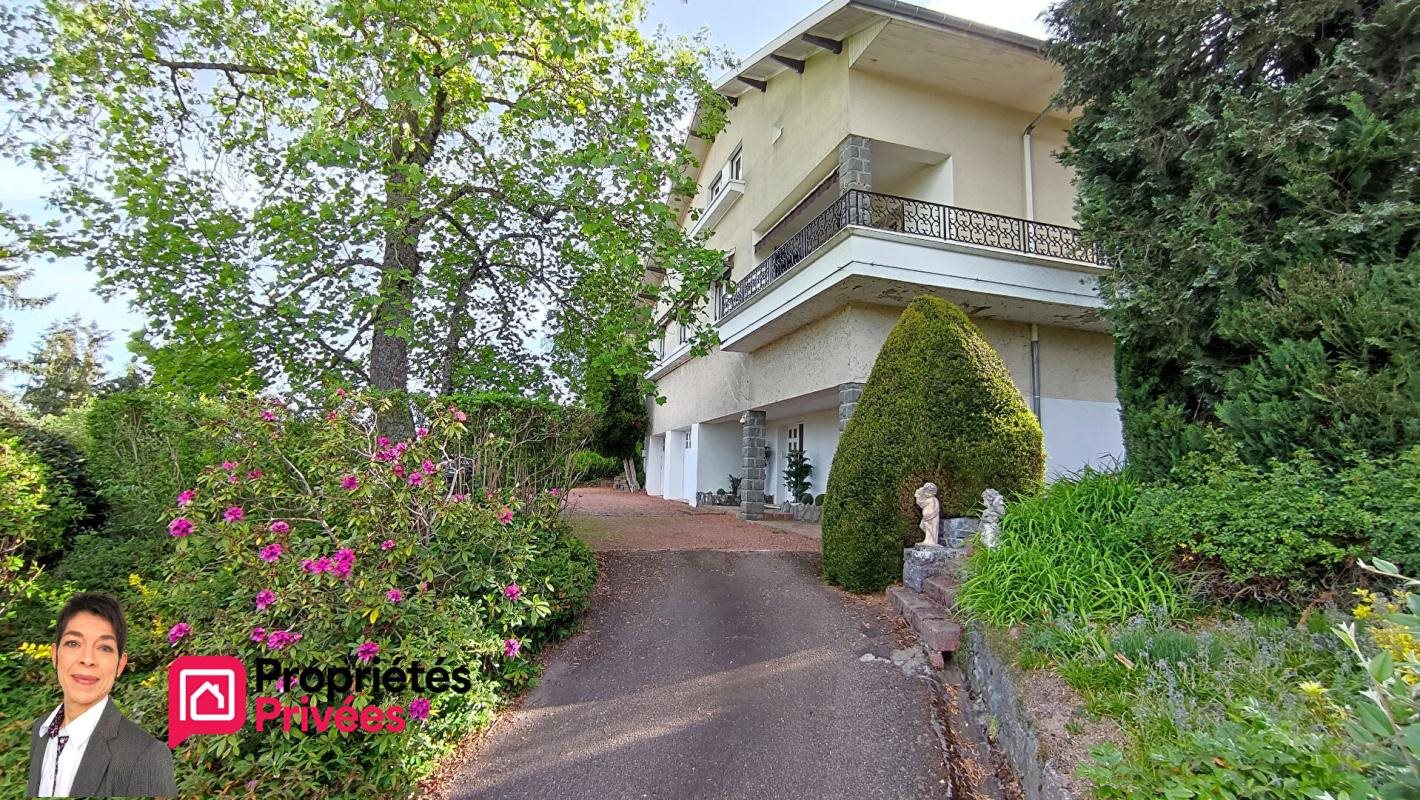 Maison à vendre, 223m², Thizy
