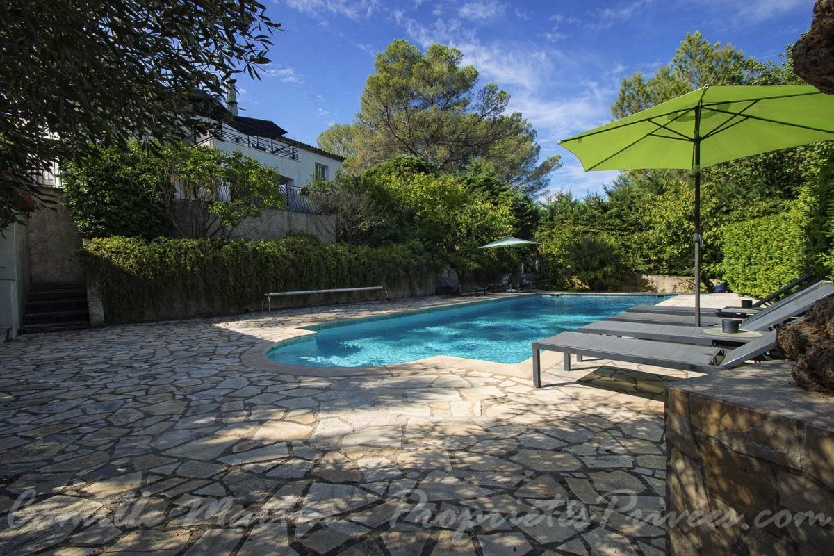 Maison à vendre, 190m², Saint-Raphaël