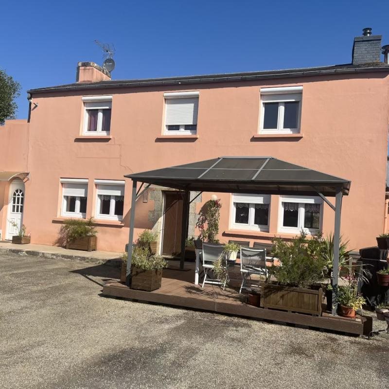 Maison à vendre, 186m², Lanrivain