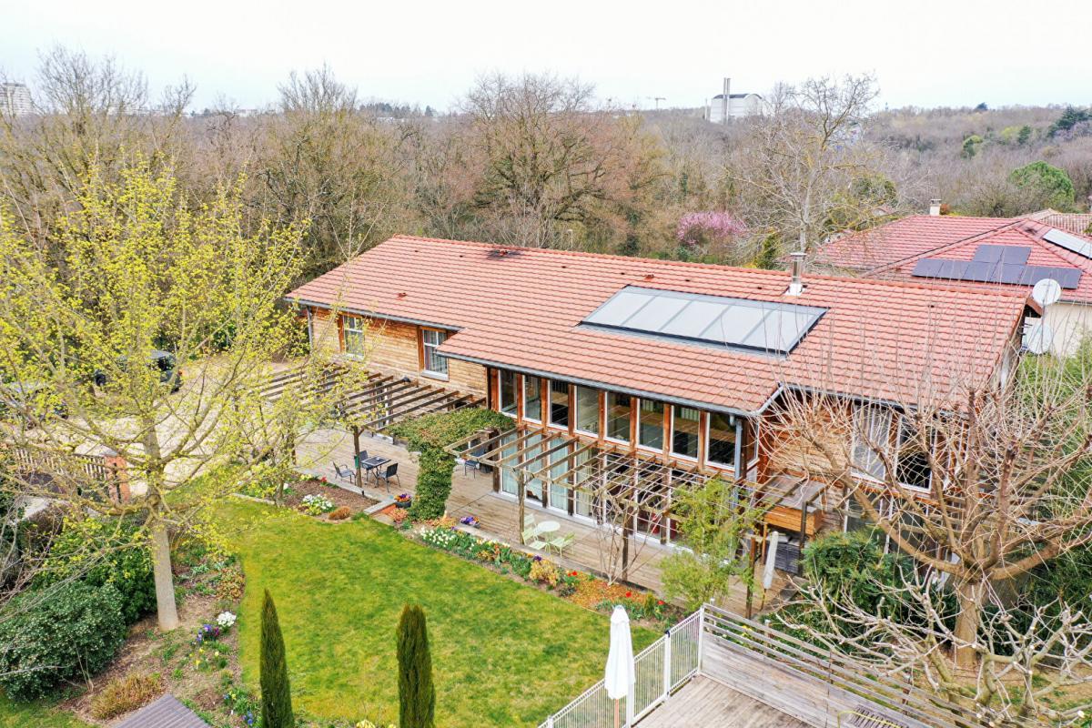 Maison à vendre, 312m², Neyron
