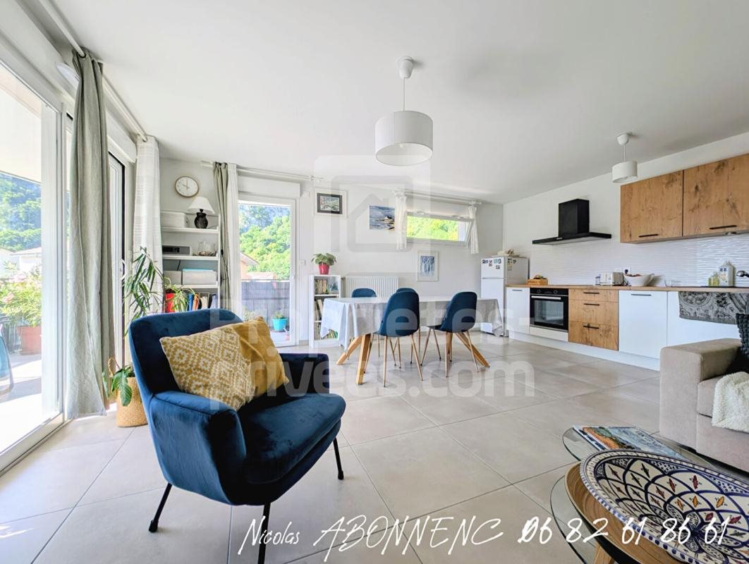 Appartement à vendre, 67m², Sassenage