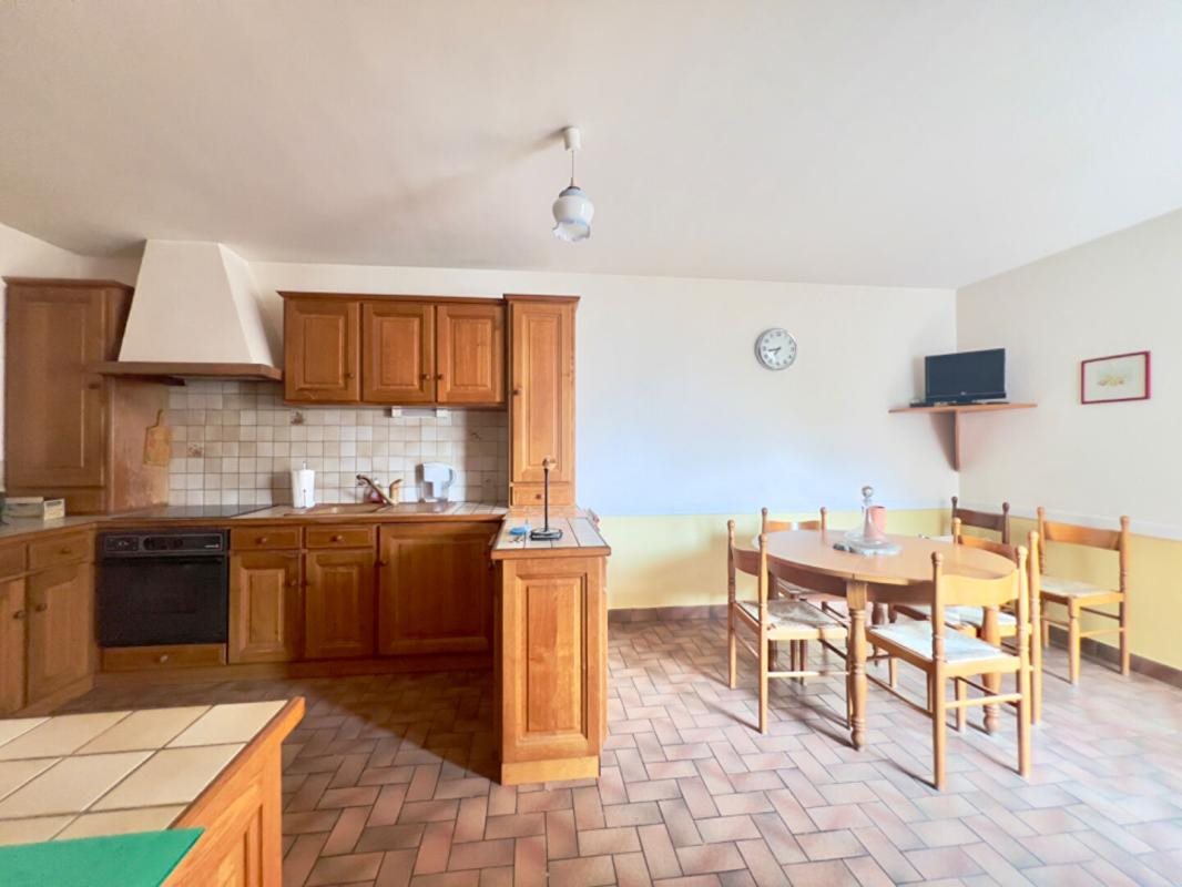 Maison à vendre, 122m², Montfaucon-Montigné