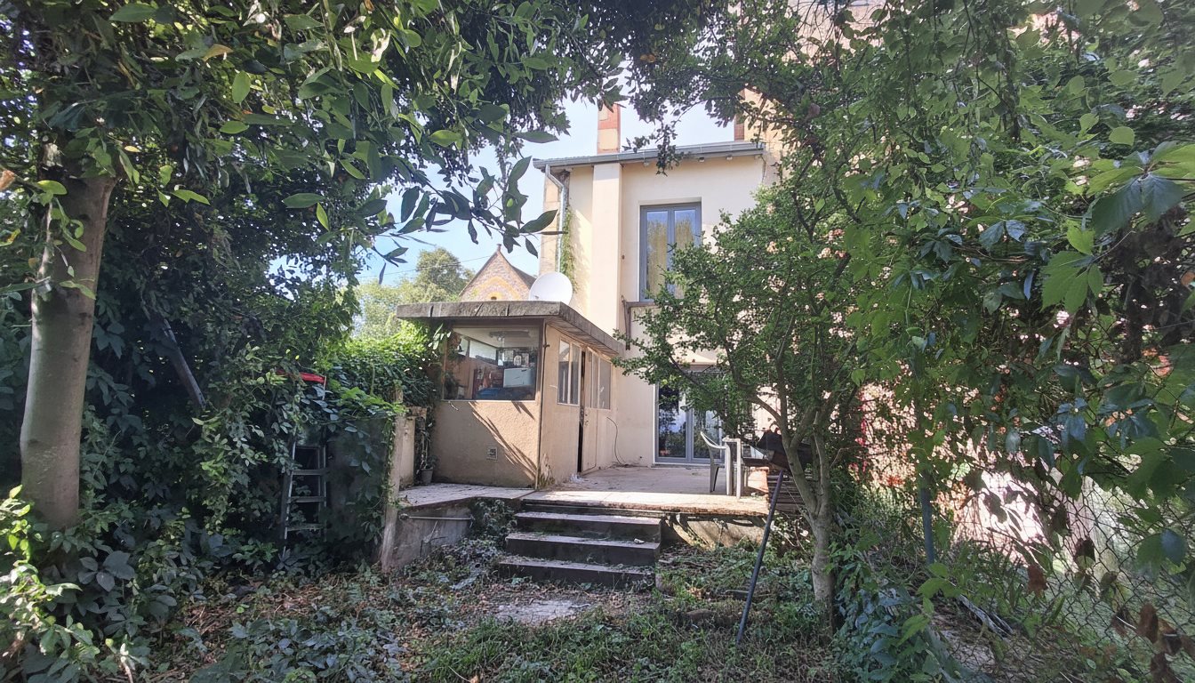 Maison à vendre, 95m², Bully