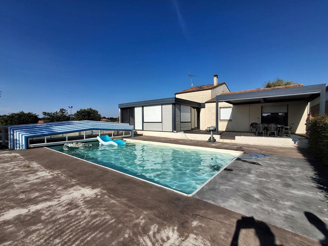 Maison à vendre, 202m², L'Hermenault