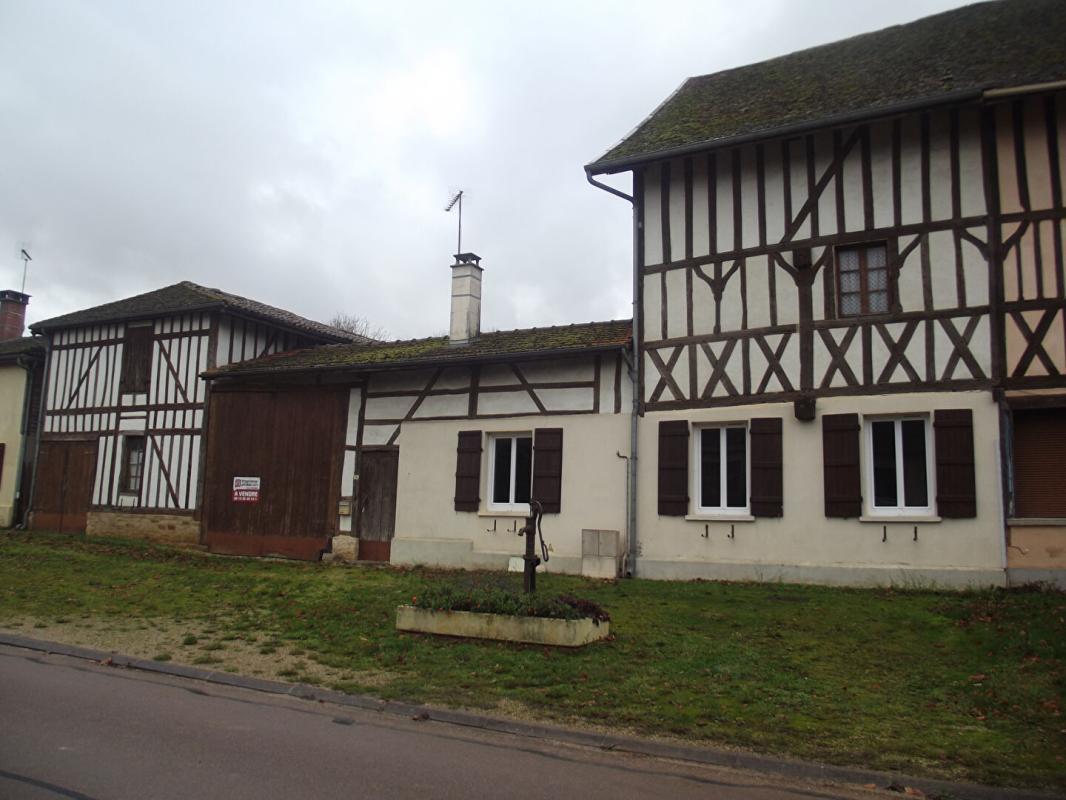 Maison à vendre, 98m², Hampigny