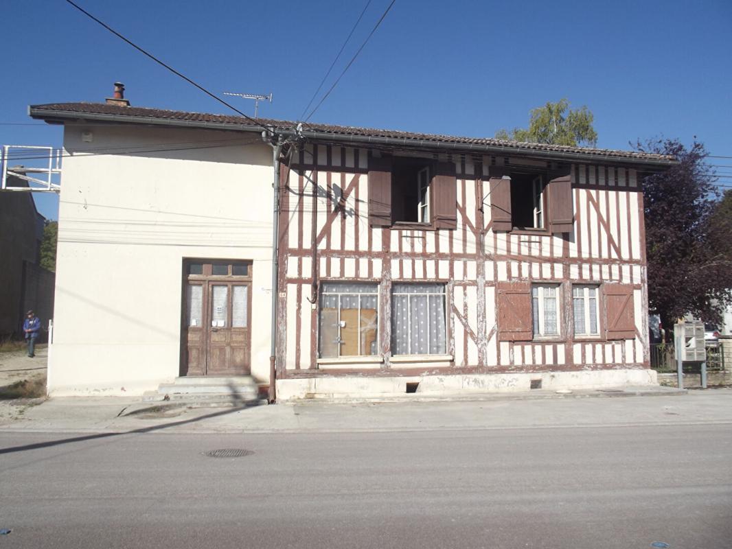 Maison à vendre, 214m², Chavanges