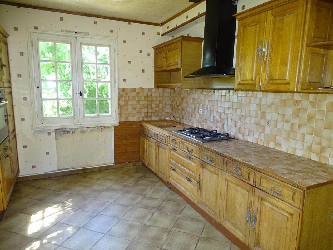 Maison à vendre, 136m², Thonac