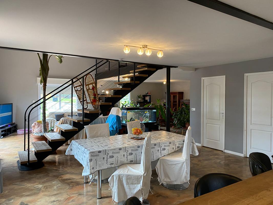 Maison à vendre, 266m², Montignac-Lascaux