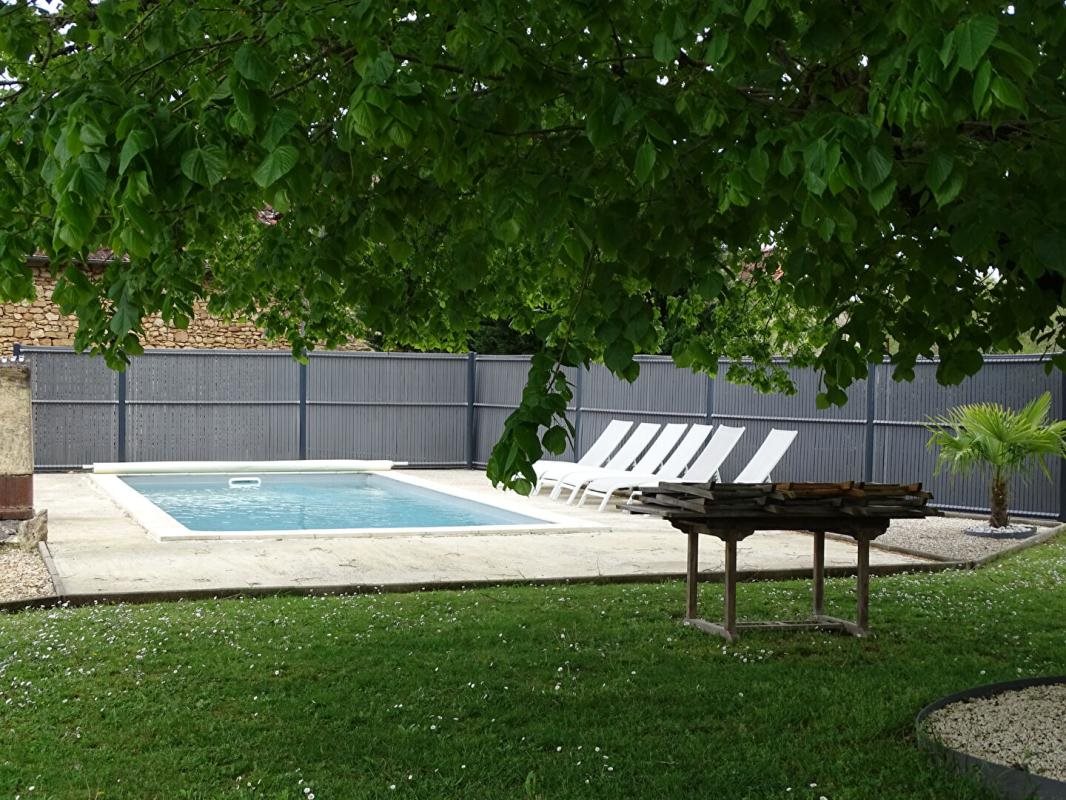 Maison à vendre, 210m², Saint-Léon-sur-Vézère