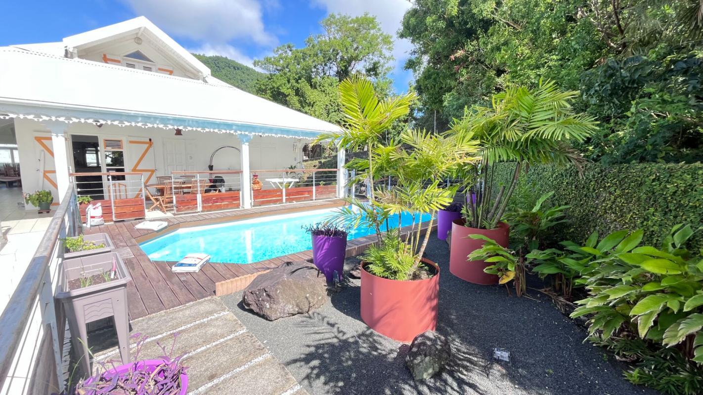 Maison à vendre, 200m², Gourbeyre