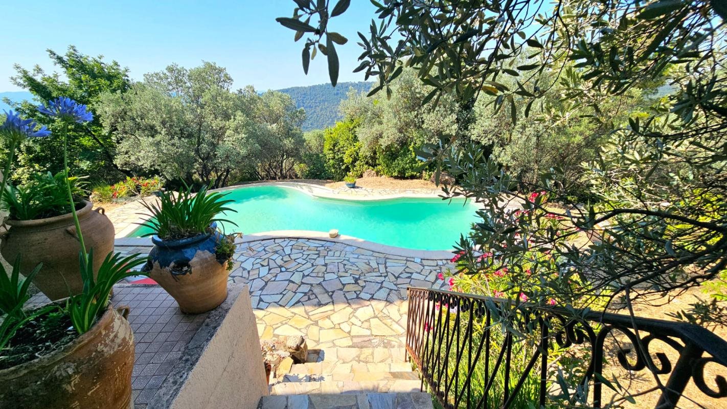 Maison à vendre, 136m², Claviers
