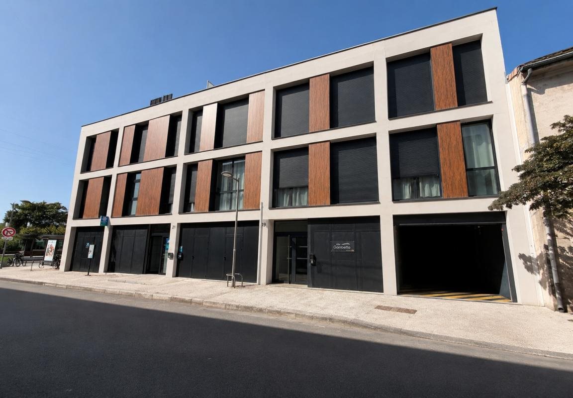 Appartement à vendre, 69m², Pessac