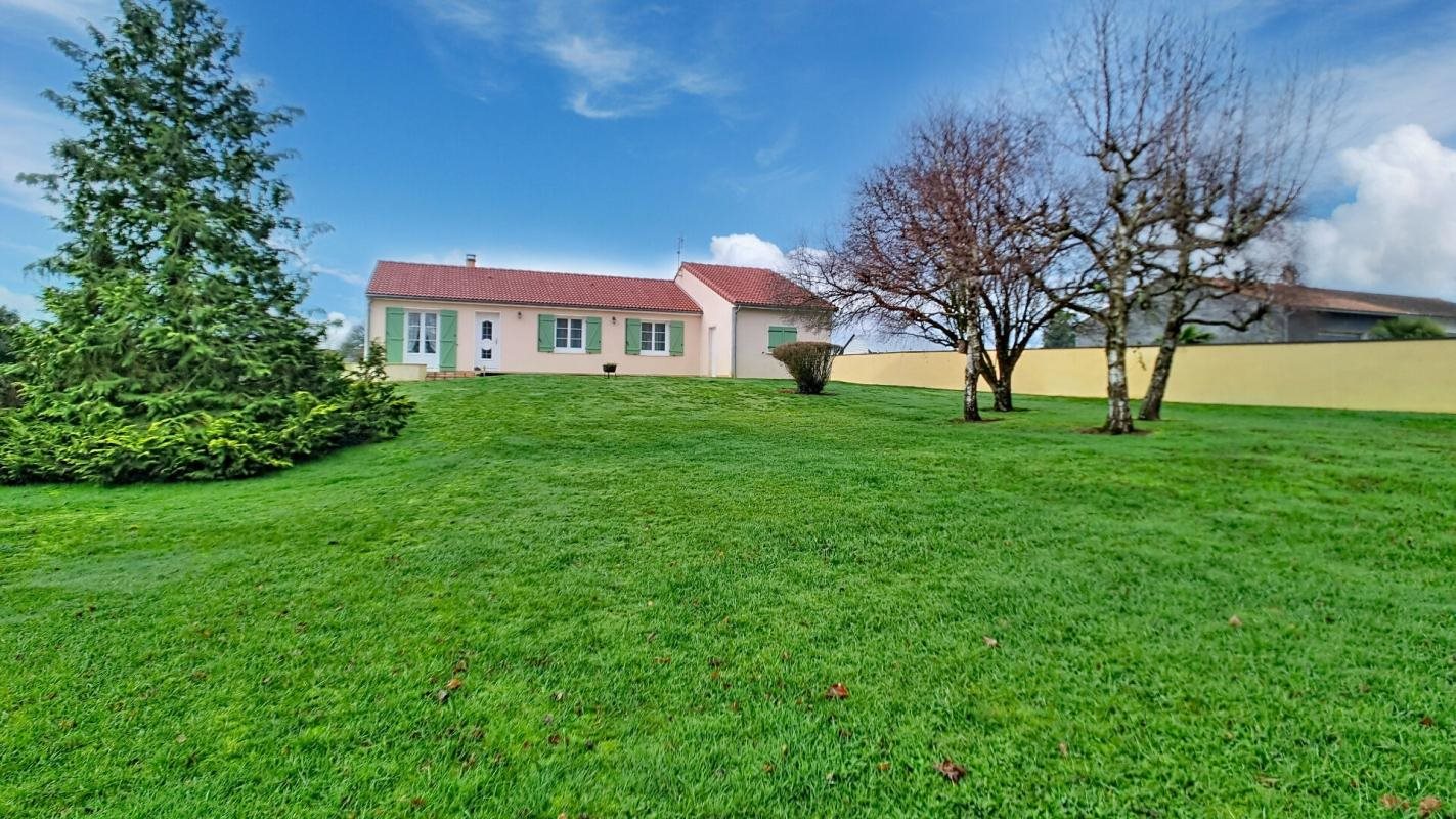 Maison à vendre, 100m², Leignes-sur-Fontaine