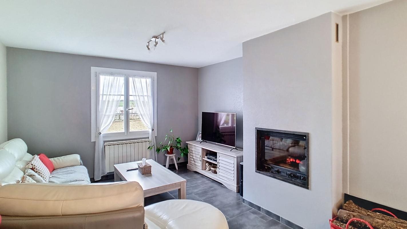 Maison à vendre, 100m², Leignes-sur-Fontaine