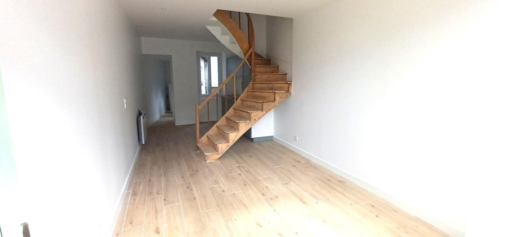 Maison à vendre, 77m², Durtal