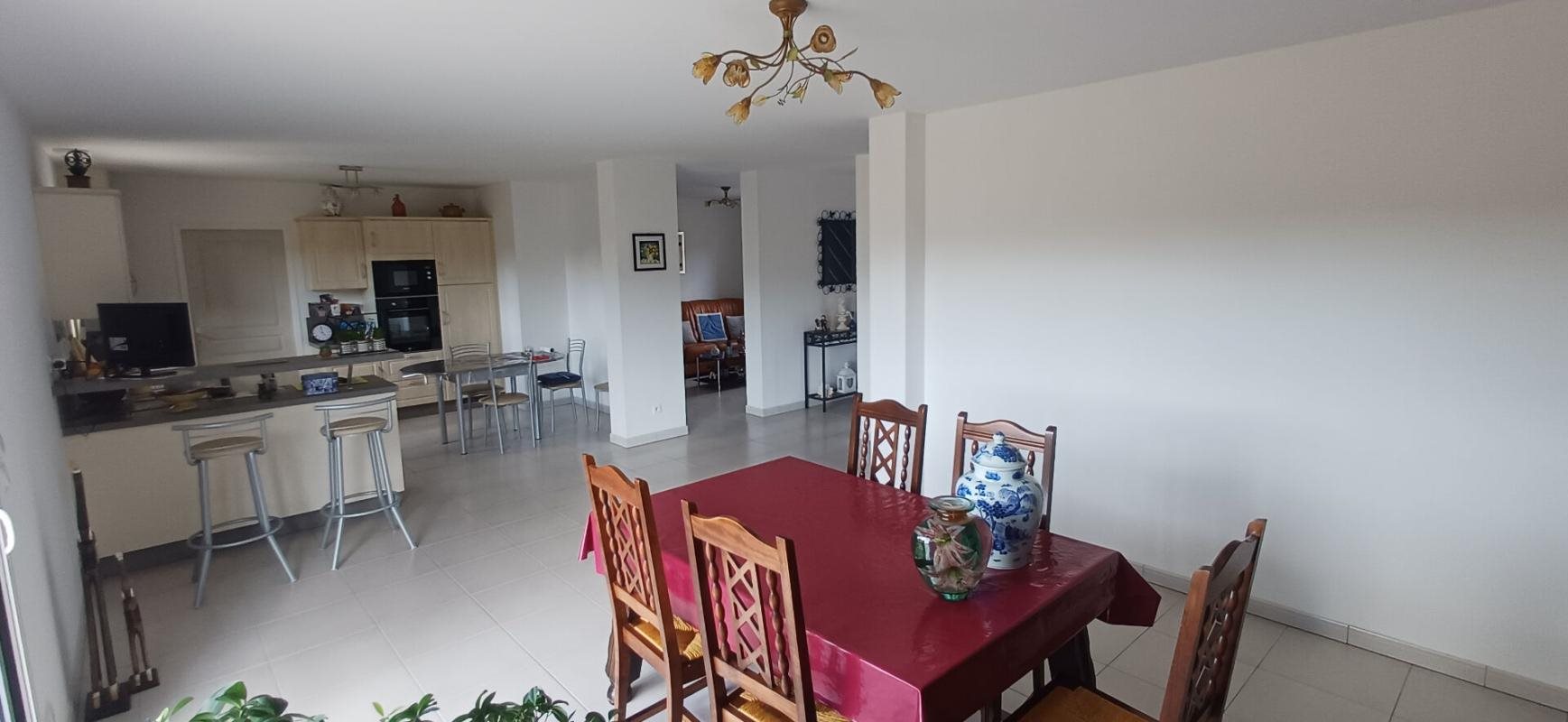 Maison à vendre, 156m², Bazouges Cré sur Loir