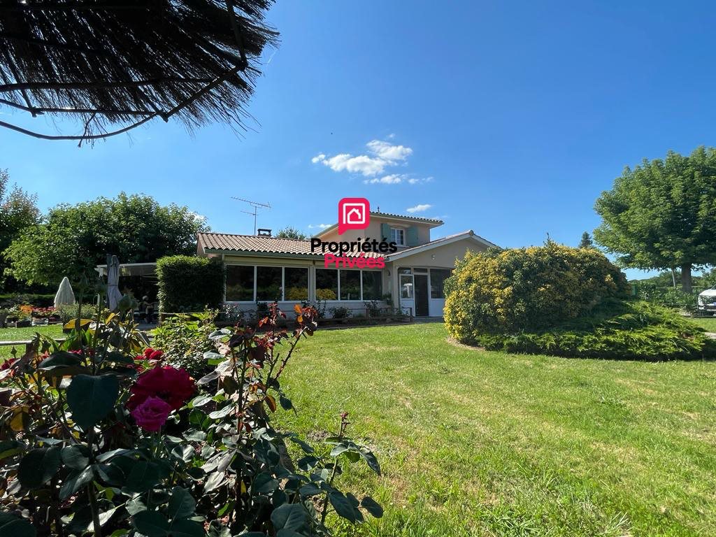 Maison à vendre, 172m², Bazas