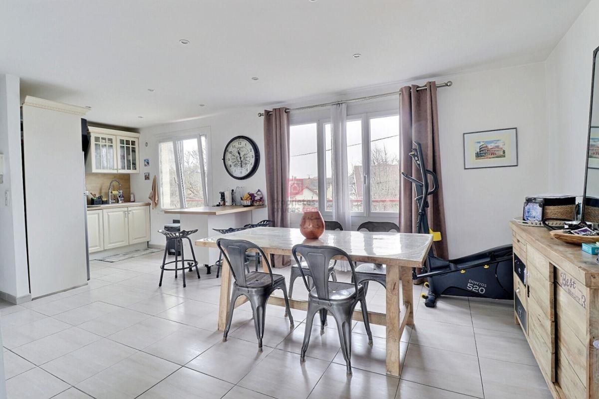 Appartement à vendre, 61m², Sainte-Geneviève-des-Bois