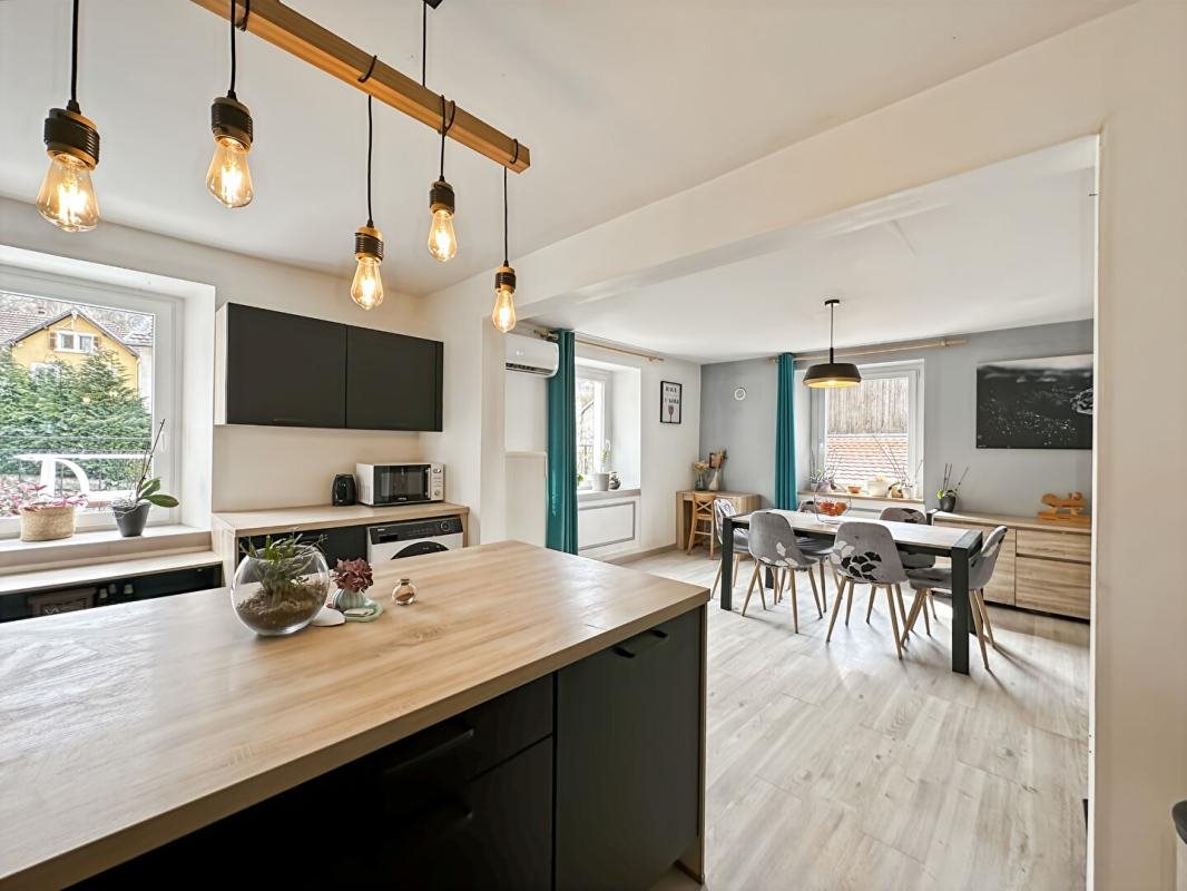 Maison à vendre, 165m², Saint-Amarin
