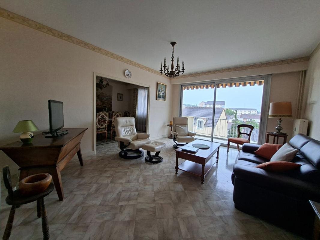 Appartement à vendre, 108m², Montceau-les-Mines