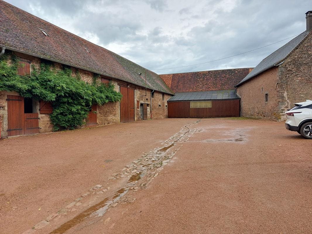 Maison à vendre, 157m², Saint-Martin-de-Salencey