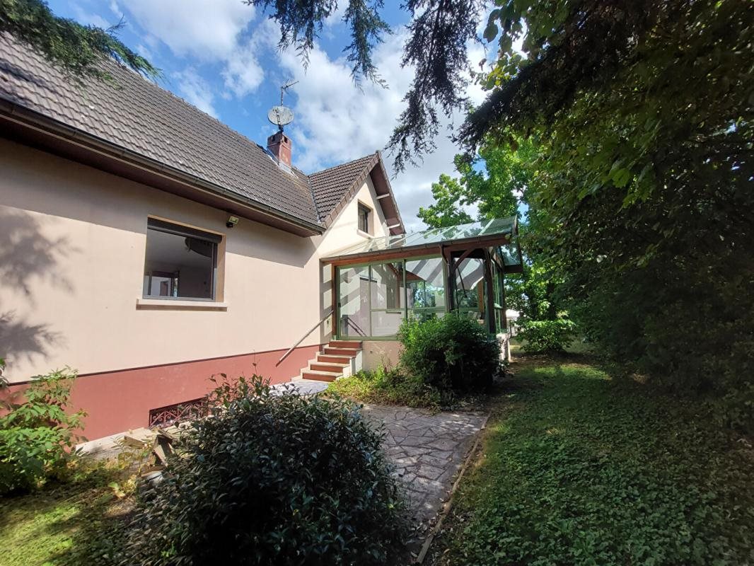 Maison à vendre, 187m², Montceau-les-Mines