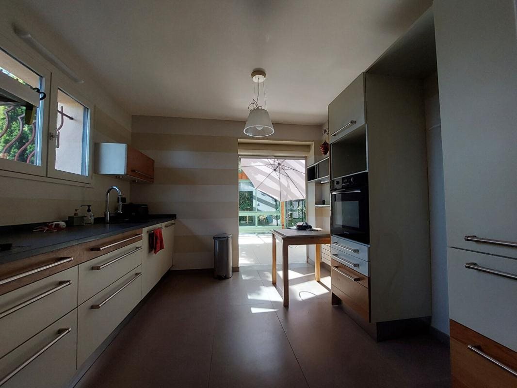 Maison à vendre, 187m², Montceau-les-Mines