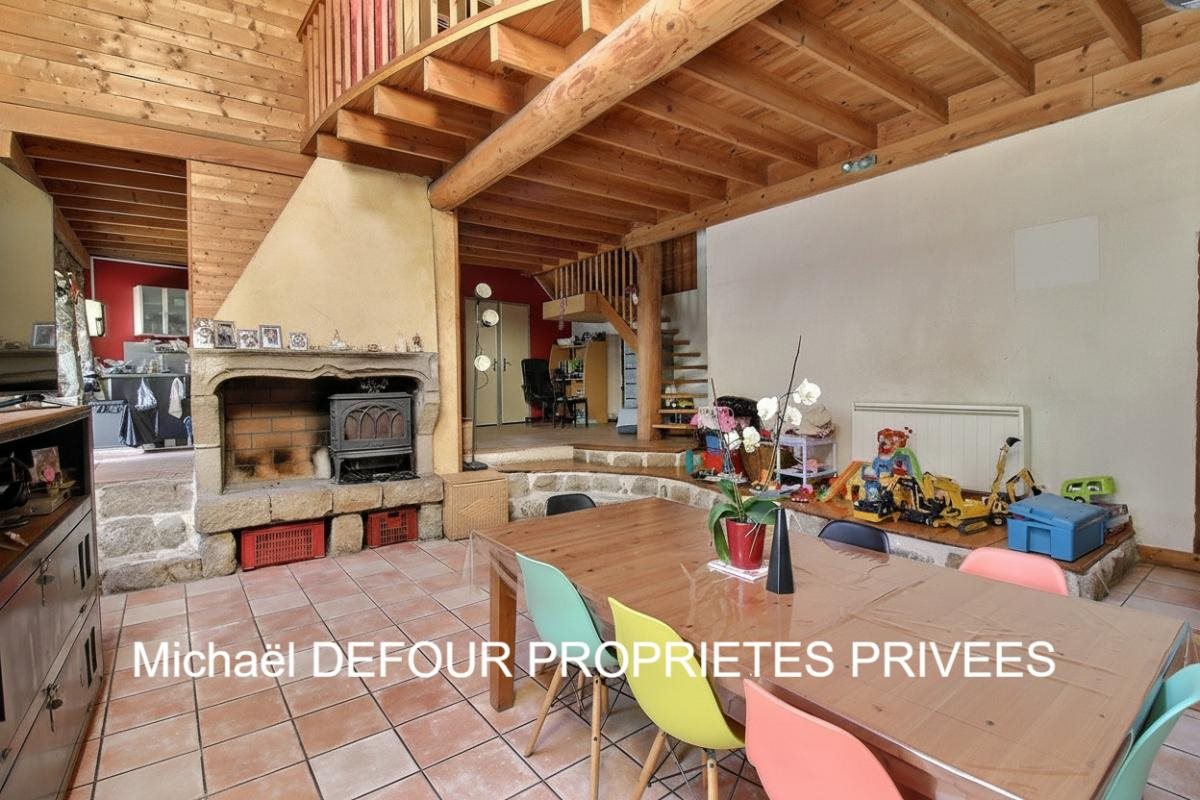 Maison à vendre, 177m², Bas-en-Basset