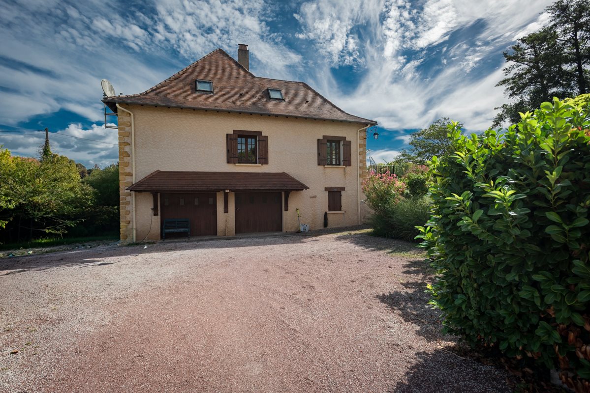 Maison à vendre, 220m², Mouleydier