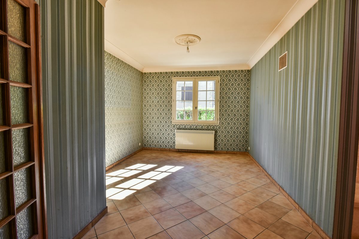 Maison à vendre, 132m², Couze-et-Saint-Front