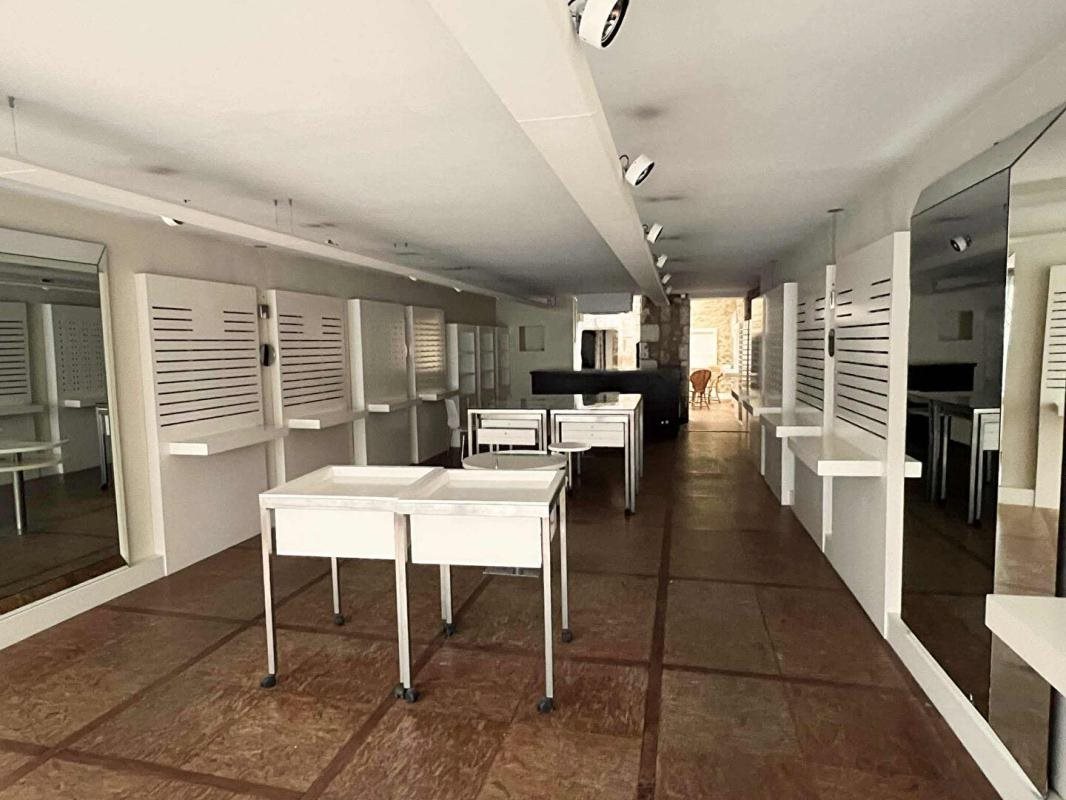 Maison à vendre, 315m², Nontron