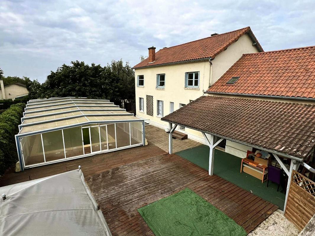 Maison à vendre, 315m², Sorges et Ligueux en Périgord